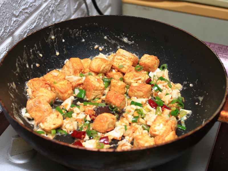 金沙豆腐 - 熱炒廚炒● 外酥內嫩 5星級下酒菜